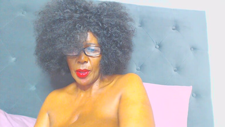 Bustybeautybianca's Streamate show and profile