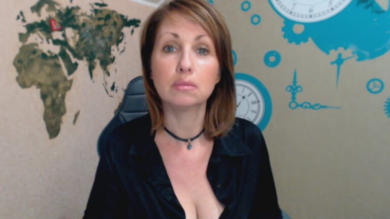 AniryII's Streamate show and profile