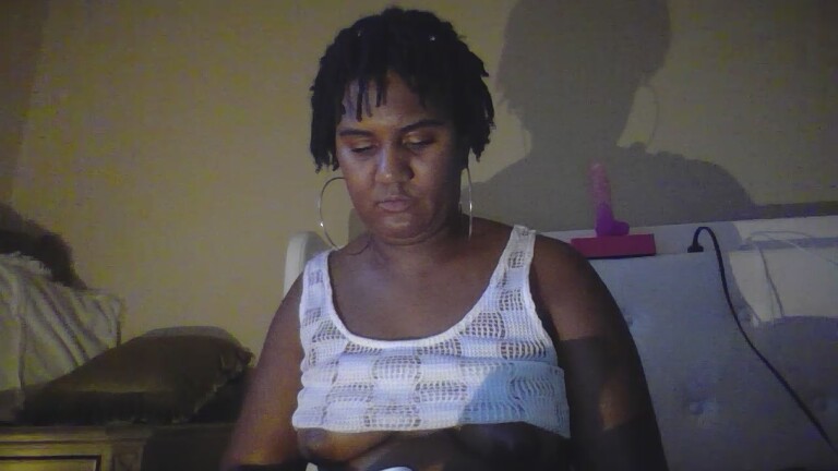 NikolePlays's Streamate show and profile