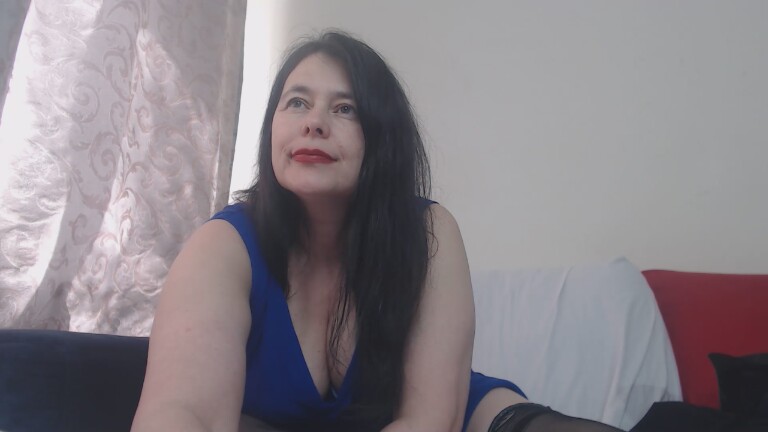 OLLIVYIA's Streamate show and profile