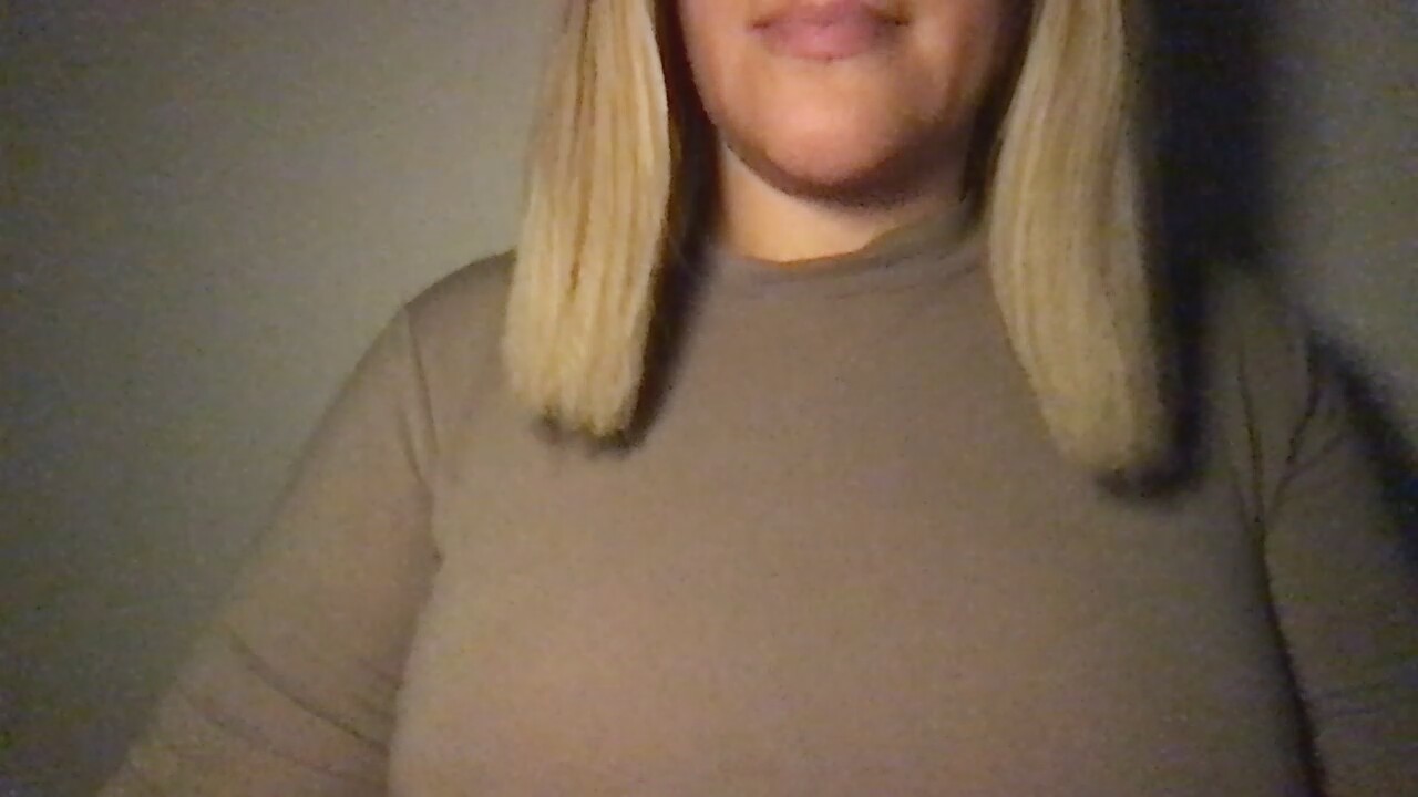 MistressLouUK