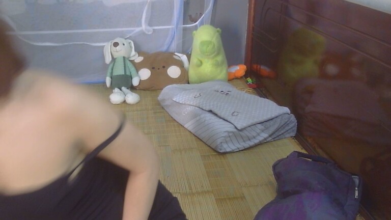 cherrysexysewet's Streamate show and profile