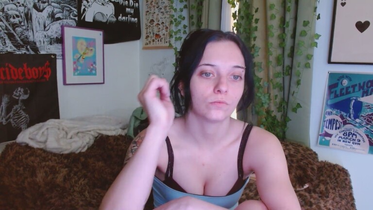 AvaMack's Streamate show and profile