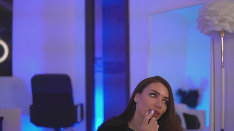 EllaaMayers's Streamate show and profile