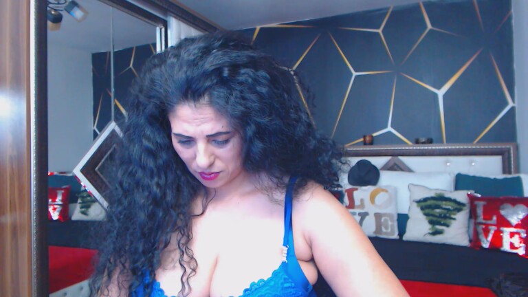 Curly_Sexy's Streamate show and profile