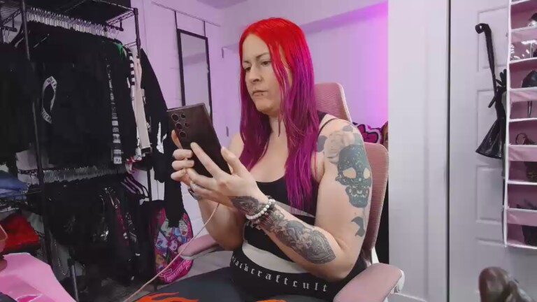 missgennyrock's Streamate show and profile